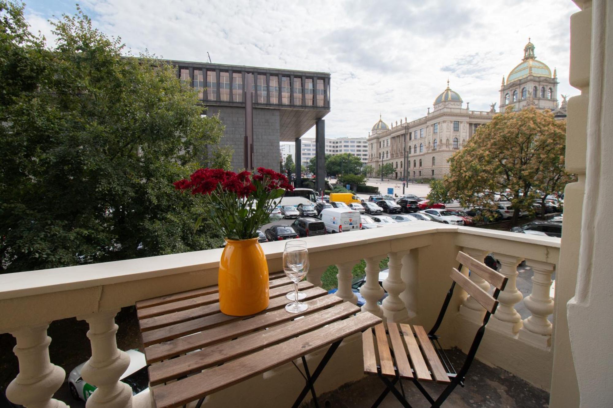Washingtonova Cr Apartments Prag Exteriör bild